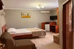 Двухместный номер с 1 кроватью стандарт, Лазаревское