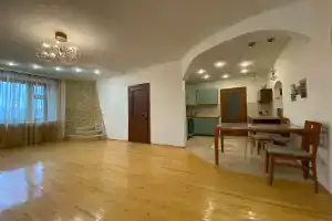 Просторная квартира, Казань