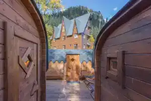 Гостиница «Солнечная Долина», Домбай