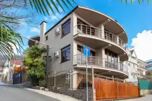 Гостевой дом «PovezLoo», Лоо