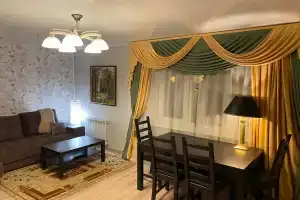 Винтажная квартира рядом с метро, Санкт-Петербург