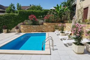 Гостевой дом «Юник», Адлер