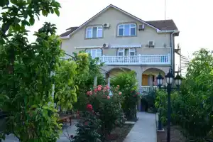 Гостиница «Семейный остров», Кача