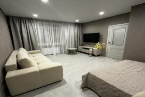 Уютная квартира рядом с верхним прудом, Калининград