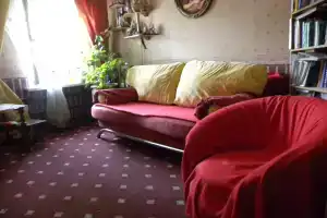 Комната в трёхкомнатной квартире