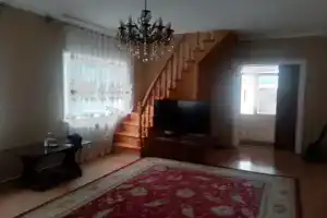 Уютный таунхаус с мангальной зоной и садом в трех минутах от пляжа