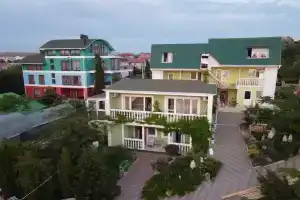 Домик у моря, Орловка