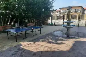 Отель «Радужный», Сукко
