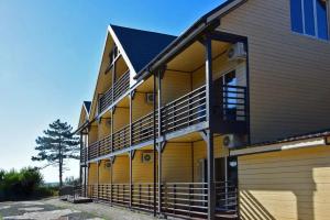 Отель «Волна Люкс», Песчаное