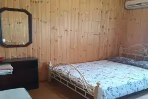 Трёхместный номер стандарт, Геленджик
