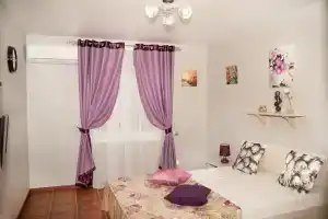Уютный номер с видом на море, Лоо