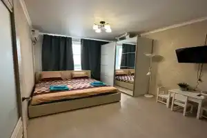Квартира для семьи с детьми с видом на парк и футбольные поля, Краснодар