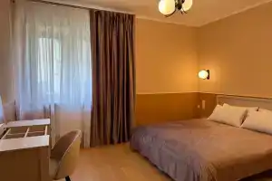 Тихая двухкомнатная квартира в клубном доме, рядом с метро