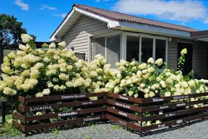 Дом четырехместный Pets Friendly, Волчанец