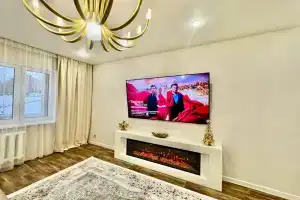 Роскошная + камин + ТВ 2 метра, Владимир