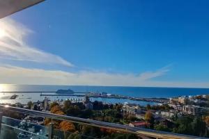 Апартамент с Шикарным видом на Море в центре Сочи