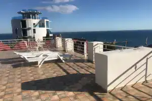 Вилла «Шальная леди», Отрадное