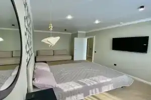 Апарт 4 Сезона