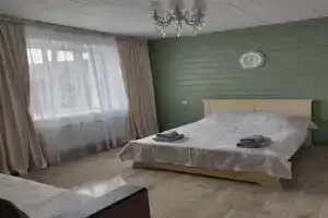 Семейный номер, Суздаль