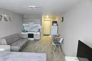 Студия в отличном районе