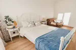 Апартаменты «Есенин Ветер»