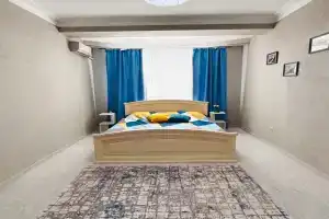 Светлая чистая квартира в центре города