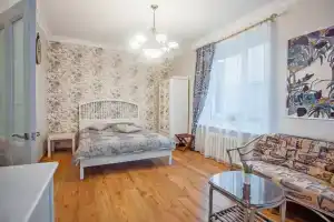 Новая квартира в историческом центре Амалиенау