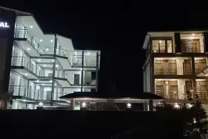 Отель «Континенталь», Гагра