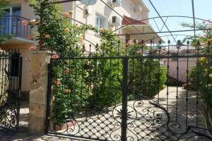 Гостевой дом «Ассоль на Сурожской», Судак