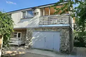 Двухэтажный домик с террасой, Евпатория