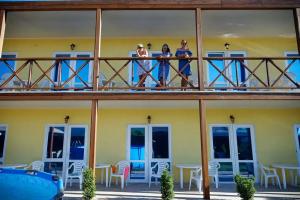 Гостевой дом «Ривьера», Новофёдоровка