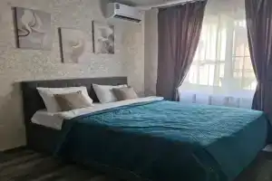 Комната, Адлер
