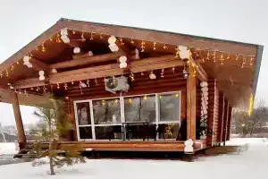 Дом у родника на острове