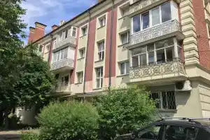 Квартиры посуточно на Ленинском 10, Калининград