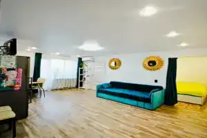 Комфортная большая квартира, Владивосток