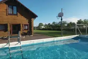 Деревянный дом с баней-сауной в Толкачевщине