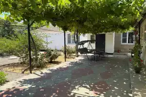 Уютный дом в центре станицы
