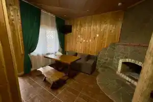 Семейный номер стандарт, Каменномостский