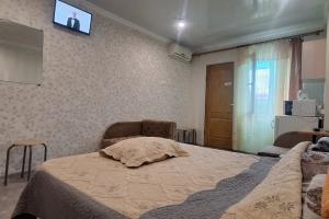 Трёхместный номер улучшенный, Феодосия