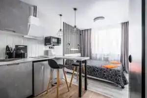 Студия, Москва