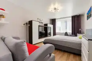 Квартира в доме комфорт-класса рядом с озером