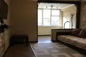 Уютная квартира в центре города у моря