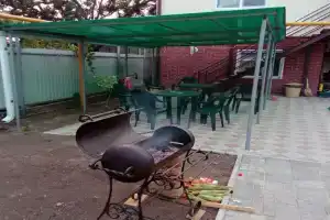 Гостевой дом на Полевой, Ейск