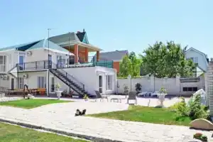 Гостевой дом «Белые паруса», Ейск