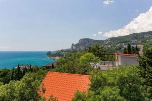 Гостевой дом «Тутто Бене», Алупка