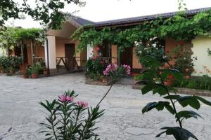 Гостевой дом «Усадьба Глициния», Коктебель