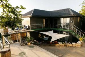 Гостевой дом «BrigHouse», Туапсе