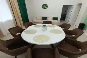 Гостиница «Шервуд», Краснокамск