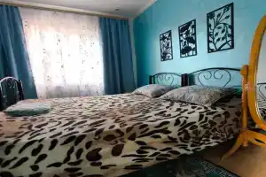 Трёхкомнатная квартира на первом этаже