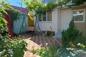 Дом на Октябрьской 142, Ейск